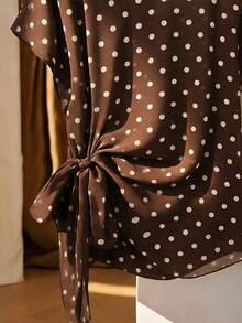 SHEIN PETITE Áo sơ mi ngắn tay nữ màu nâu trắng chấm bi, chất liệu hơi xuyên thấu, trang phục thanh lịch cho kỳ nghỉ hè. - Nhiều màu - Xem 4