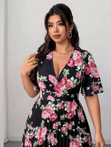 Elenzga Đầm maxi xếp ly họa tiết hoa mùa xuân/hè mới về dành cho nữ cỡ lớn, tay phồng ngắn, cổ chữ V sâu, eo thắt. Thích hợp cho những kỳ nghỉ lãng mạn, hẹn hò, du lịch, dạo phố, lễ hội âm nhạc và những dịp lãng mạn. - màu đen - Xem 4