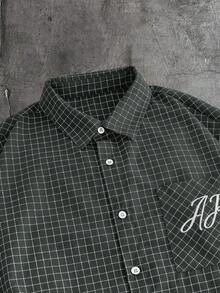 AXEPEAK Men's Letter Embroidered Plaid Short Sleeve Single-Breasted Shirt - Grey - View 3