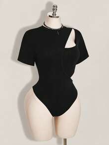 SHEIN ICON 女款大尺碼 Y2K 黑色秋季夜店舞廳復古鏤空解構 2 合 1 修身 T-shirt 連身衣 都市街頭風 - 黑色 - 查看 7