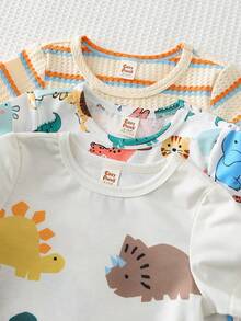 Cozy Pixies Set de 3 camisetas de manga corta de cuello redondo suaves de punto con estampado de animales de dibujos animados para bebé niño - Azul - Ver 6