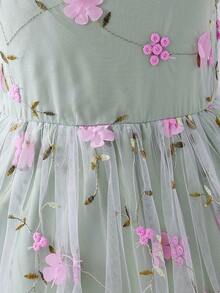 SHEIN Glamorique Kids Đầm công chúa dáng chữ A thanh lịch cho bé gái, dây mảnh, tay bồng, chất liệu lưới thêu, thích hợp cho các bữa tiệc ngày lễ, quà sinh nhật, kỳ nghỉ hè. - màu xanh lá - Xem 9
