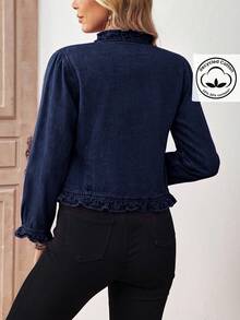 EMERY ROSE Áo khoác denim màu xanh nhạt dáng suông thoải mái, viền bèo nhún, dành cho nữ, cỡ lớn. - Rửa tối - Xem 2