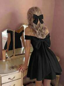 SHEIN MOD Đầm ngắn nữ màu trơn, trễ vai, đính nơ, kiểu dáng thanh lịch cho mùa hè. - màu đen - Xem 1