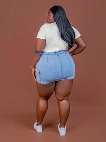 CurvyTilda Plus Size Women's Cargo Pocket Casual Denim Mini Skirt Cargo Skirt Skirts With Pockets Jean Skirt Denim Skirt, Fall Clothes For Women, For Hourglass Body Shape, For Body Shape, For Summer - Blue - View 2