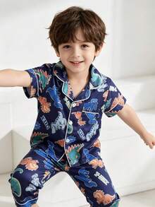 两件套男童幼儿翻领短袖长裤套装，春秋季藏蓝色多色卡通恐龙印花睡衣家居服套装，舒适顺滑时尚缎面面料，柔软透气，可爱舒适，带来温馨体验，非常适合幼儿、儿童和婴儿休闲睡眠家居服，高品质睡衣日常穿着。 - 藏蓝色 - 查看 4
