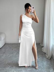 Selianne Đầm dạ hội maxi sang trọng bằng satin lệch vai, xếp ly eo, xẻ cao, gợi cảm dành cho nữ, mẫu mới mùa hè 2026. - trắng - Xem 1