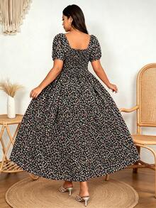 SHEIN Clasi Vestido feminino plus size elegante e romântico com estampa floral miúda, gola com laço, fenda alta e mangas bufantes, estilo primavera/verão. - Multicolorido - Ver 3