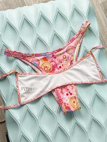 SHEIN Swim Mod Bộ 2 món áo tắm nữ gợi cảm in họa tiết ngẫu nhiên, thích hợp cho kỳ nghỉ biển, bikini hở lưng không có mút độn và dây đeo điều chỉnh được. - Nhiều màu - Xem 2