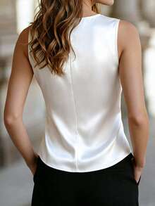 Easura Blouse élégante pour femmes grandes tailles, col carré, design avec boucle métallique - Blanc - Voir 2
