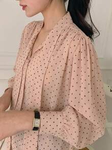 DAZY 女款波點蝴蝶結優雅印花長袖上衣 - 棕色 - 查看 5