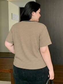 Dazy Plus Color Block Striped Round Neck Short Sleeve Fitted T-Shirt, Spring/Summer - Khaki - View 2