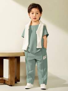 Bộ 2 áo phông và quần dài phù hợp thường ngày cho bé trai, trang phục đa năng cho du lịch, đi học, tụ tập hàng ngày, thích hợp cho mùa xuân và mùa hè - Màu xanh Bạc hà - Xem 4