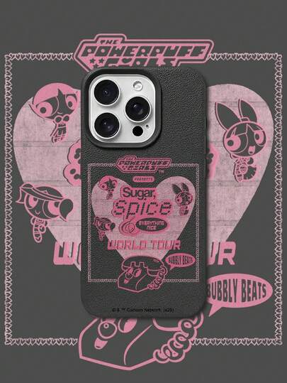THE POWERPUFF GIRLS X SHEIN Ốp lưng điện thoại Powerpuff Girls ba nhân vật, họa tiết trái tim, âm nhạc, điện thoại, chữ cái, chất liệu da sần màu đen, chống sốc, chống rơi, tương thích với Apple iPhone 13/14/15/15Pro/16/16Pro/17Pro, bán chạy nhất, phù hợp sử dụng hàng ngày.
