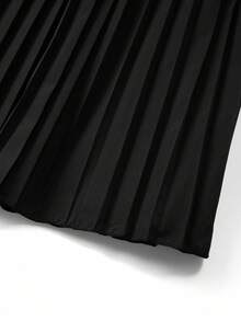 GlowEve CURVE Plus Size Women Summer Elegant Black And White Faux Pearl Decor Short Sleeve Belted Top And Pleated Skirt Set,Chic Minimalist Dinner Outfit  Autumn - Black - View 4