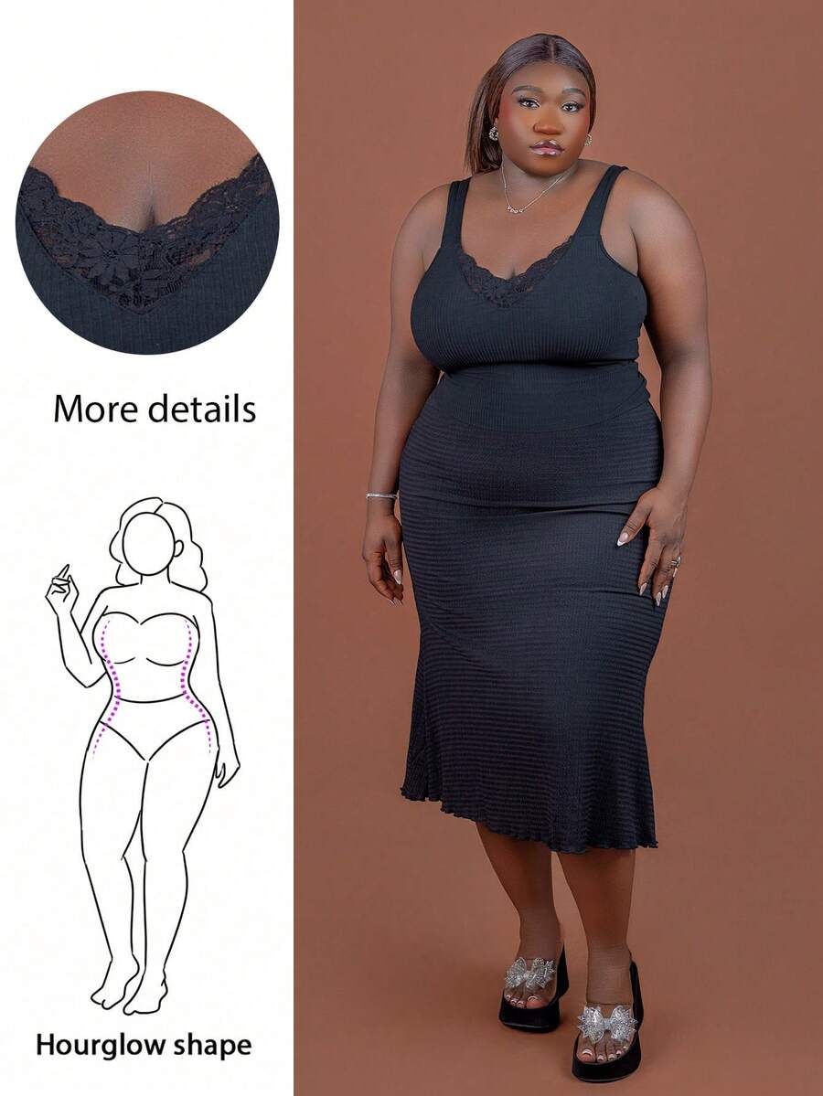 CurvyTilda Plus Contrast Lace Wide Strap Top, For Hourglass Body Shape - Black - View 1