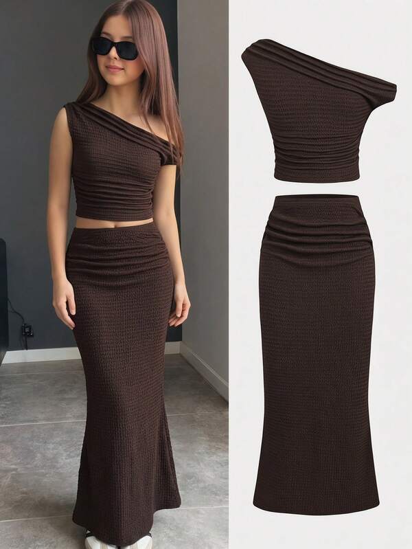 SHEIN Tween Girls Brown Jacquard Off-Shoulder T-Shirt And Long Skirt Casual Co-Ord Set