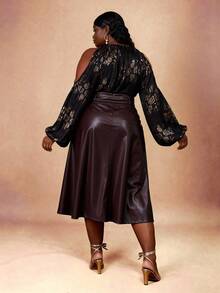 CurvyTilda Plus Size Vintage Coin Design PU Skirt Belt Skirt Leather Skirts For Women Dark Purple Skirt Faux Leather Skirt Burgundy Leather Skirt, For Hourglow & Hourglass Body Shape - Brown - View 2