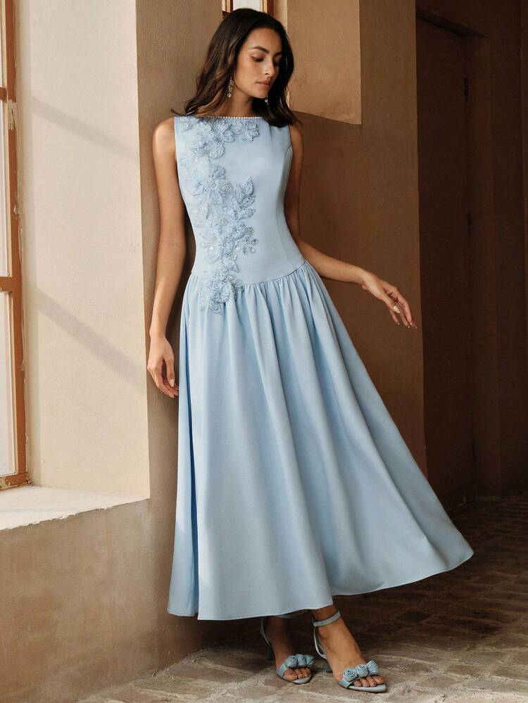 Women's Summer Sleeveless Embroidered Sky Blue Pearl Pleated Elegant New Spring/Summer Dress