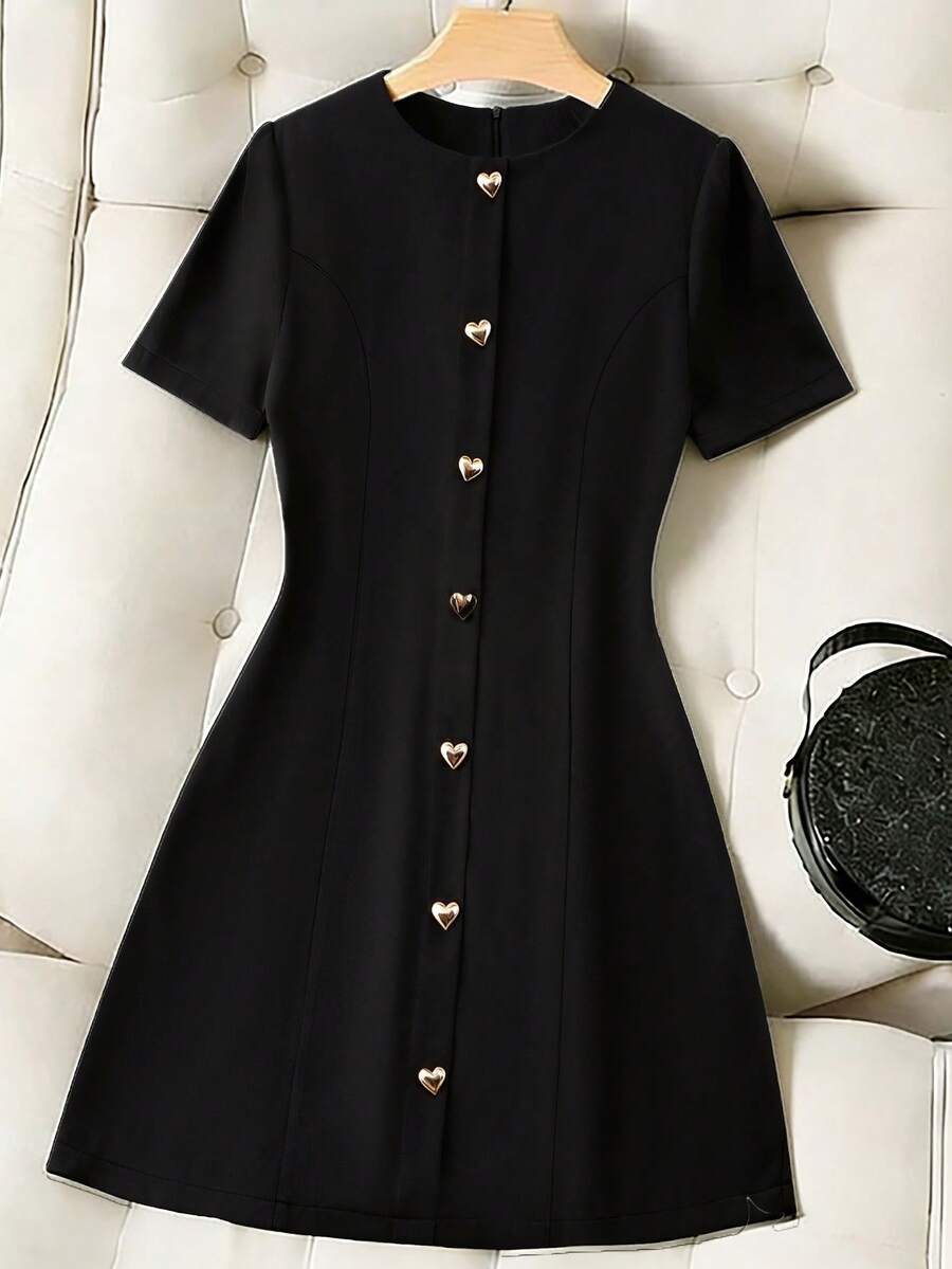 GlowEve CURVE Plus Size Women's Spring/Summer New Round Neck Metal Heart Cinched Waist Solid Color Mini Dress - Black - View 1