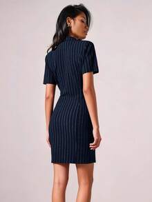COSMINA Đầm ngắn tay cổ chữ V sâu kẻ sọc thanh lịch dành cho nữ, đa năng, thích hợp đi làm, công sở, mặc hàng ngày, hẹn hò, ngày Valentine, đồng phục. - Màu xanh hải quân - Xem 2
