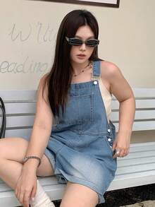 Dazy Plus Vintage Western Cowgirl Washed Navy Blue Distressed Short Denim Bib Overalls, Cropped Street Style Plus Size For Women, Vacation - Medium Wash - View 6