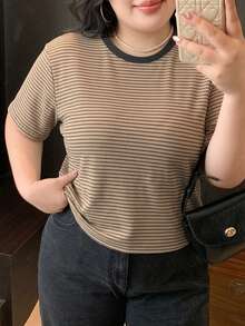 Dazy Plus Color Block Striped Round Neck Short Sleeve Fitted T-Shirt, Spring/Summer - Khaki - View 6