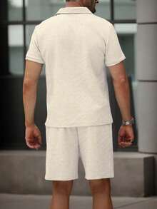 Manfinity Homme 男士纯色 Polo 衫和短裤套装，休闲简约，适合日常穿着 男士两件套休闲两件套休闲套装 休闲加大两件套服装 两件套服装 男士 T 恤套装 男士服装两件套夏季两件套 男士两件套 男士两件套休闲男士两件套夏季两件套 男士两件套 - 米色 - 查看 2