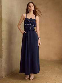 MOTF PREMIUM ELEGANT SOPHISTICATED PARTY/DATE NIGHT DRESS, HIGH-END KNITTED FLORAL 3D RHINESTONE DECOR WAIST SLIMMING SLEEVELESS NAVY BLUE MAXI DRESS - Navy Blue - View 5