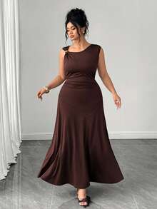 SHEIN PETITE CURVE 大码女式纯色不对称领优雅连衣裙 - 棕色 - 查看 4