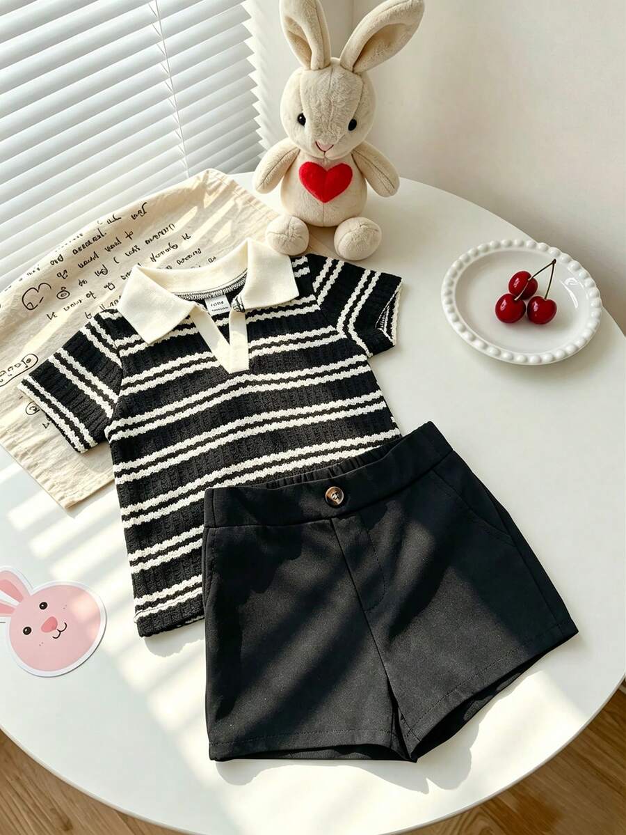 SHEIN Playful Pals 两件套婴幼儿男女通用休闲条纹Polo衫和舒适短裤,适合休闲、运动、日常穿着、外出、夏季旅行,男女宝宝夏季套装,婴儿套装,幼儿套装,夏季男童服装,男婴服装,爬行男婴套装,男婴夏季服装 - 黑色 - 查看 1
