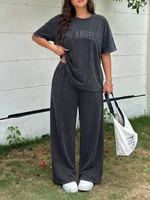 Muchica Plus Size Letter Embossed T-Shirt And Pants 2 Pieces Set - Black - View 6