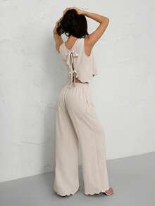 SHEIN PETITE 2 pièces Ensemble femme tout-saison décontracté, débardeur et pantalon large, ensemble beige, ensemble en lin, ensemble crème, ensemble 2 pièces, ensemble 2 pièces confortable, ensemble 2 pièces avec nœud papillon au dos, ensemble 2 pièces avec chemise débardeur à ourlet ondulé, vêtements femme automne, old money, simple, vacances d'été décontracté, resort - Kaki - Voir 1