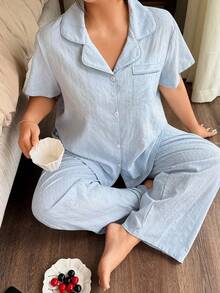 SHEIN Napfluff CURVE Bộ đồ ngủ cỡ lớn chất liệu cotton jacquard màu xanh nhạt, cổ áo thanh lịch, tay ngắn. - Màu xanh nhạt - Xem 4