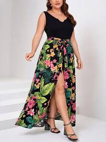 Mono de mujer talla con estampado tropical de plantas, sin mangas, con lazo en la cintura y sobrecapa, para vacaciones de verano en la playa - Blanco - Ver 10