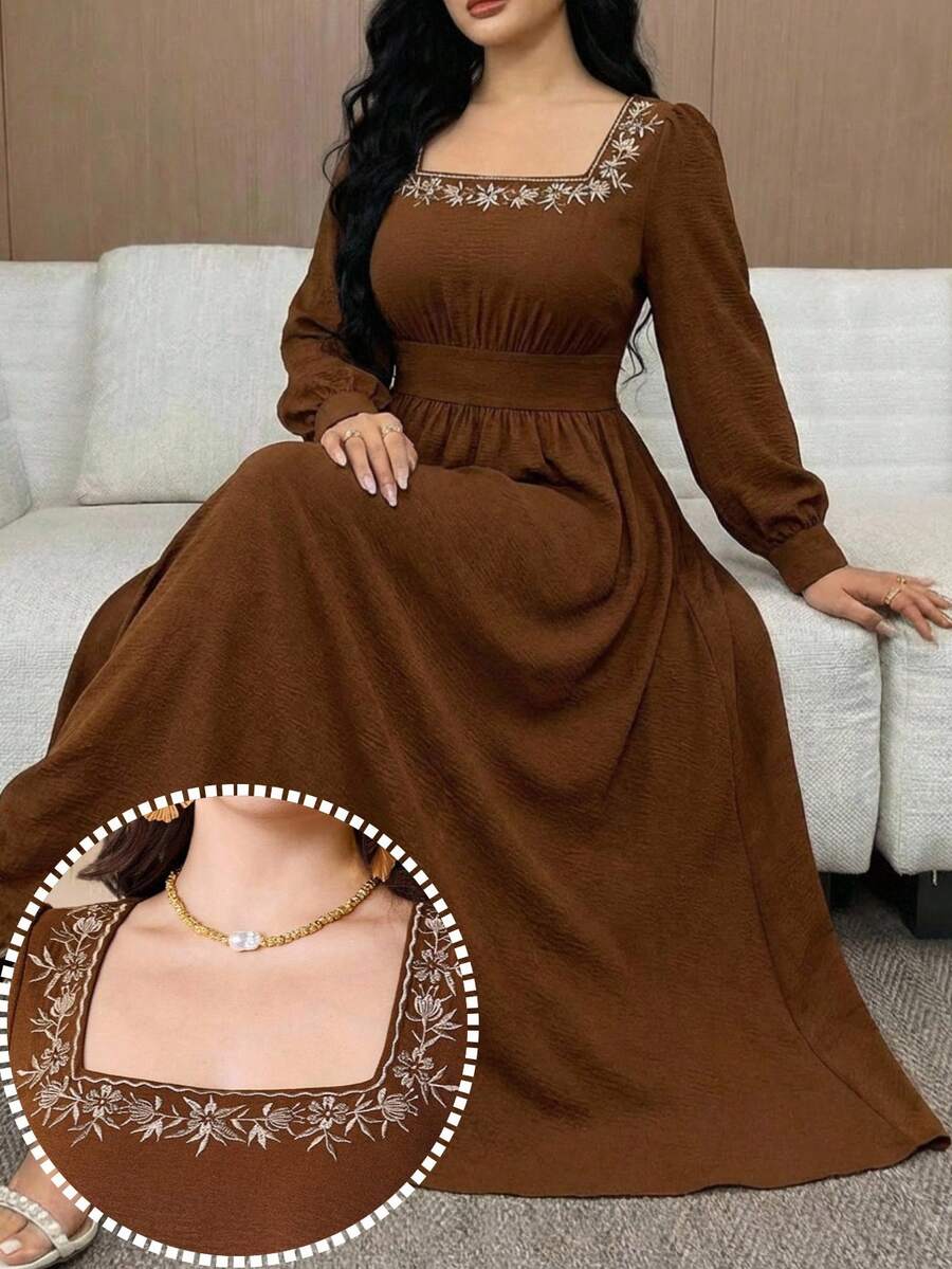 Modelyn 大码女式花卉刺绣方领灯笼袖优雅连衣裙 - 咖啡棕 - 查看 1