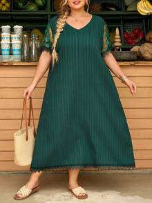 SHEIN CURVE+ 大码宽松休闲女式春夏连衣裙，带口袋，适合夏季穿着，可作沙滩装、沙滩裙、海滩度假装、海滩必备单品、毕业典礼装、下午茶会装、夏季乡村风、海滩度假装、沙滩装、沙滩服饰。 - 綠色 - 查看 6