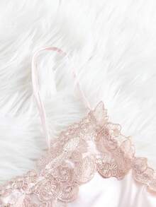 LuxeNights 3件套女士性感缎面印花吊带睡衣套装，蕾丝边饰，四季皆宜，可外穿 - 灰色 - 查看 5