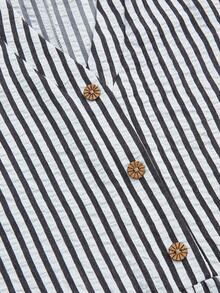 SHEIN Essnce Đầm ngắn tay cổ chữ V kẻ sọc dáng rộng mùa hè cỡ lớn - Đen và trắng - Xem 6