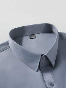 Manfinity Mode Camisa de vestir casual de manga larga con botones de unicolor para hombre talla grande, formal, ceremonia - Gris Claro - Ver 4