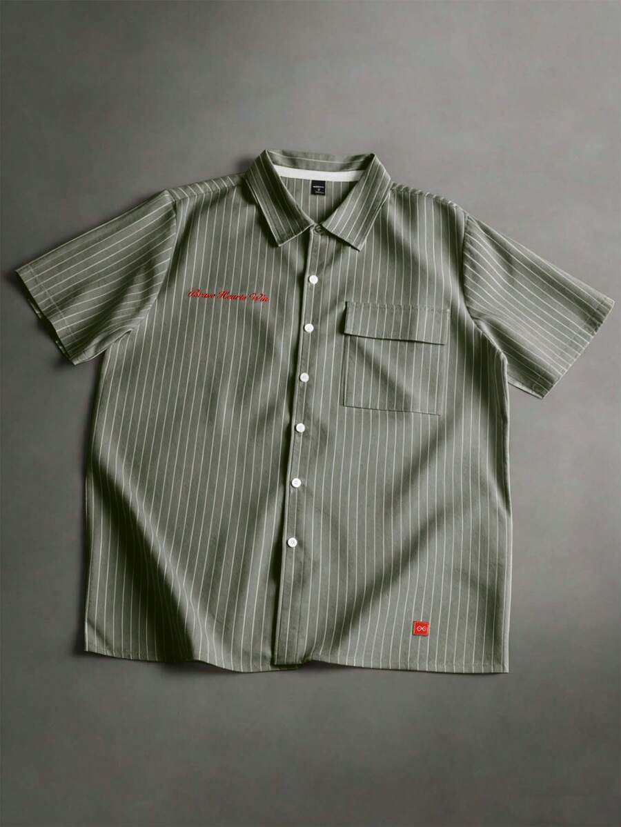 Manfinity Hypemode Men's Striped Utility Pocket Short Sleeve Single-Breasted Shirt - Army Green - View 1
