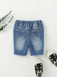SHEIN Pantaloni scurți din denim pentru bebeluși, casual, moi, drăguți, rupți, uzați, cu margini aspre, pentru vară - Spălare medie - Vizualizare 2