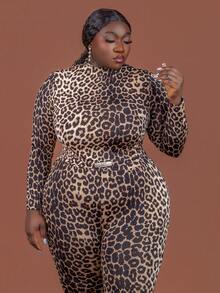 CurvyTilda Plus Size Women's Sexy Mock Neck Patch Detail Leopard Top And Leggings 2pcs Set, Suitable For Sporty, Date Night, Birthday, Bachelorette Party Outfit, Casual, Shopping, Streetwear, Going Out, Easy To Match&Looks Slim, Flatter The Figure, For Hourglass Body Shape - Multicolor - View 6