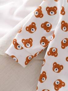 Macacão com Pé para Recém-Nascido, Estampa Completa de Urso Fofo, Manga Longa, Fechamento com Botões, Conveniente para Uso em Casa e Ao Ar Livre, Adequado para Todas as Estações, Presente - Caqui - Visão 4
