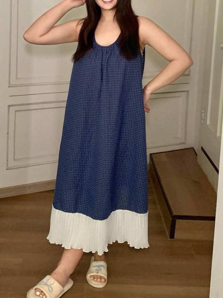 Dazy Plus Plaid Sleeveless Contrast Color Pleated Fabric Patchwork Back Tie Loose Plus Size Women Spring/Summer Nightgown