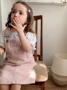 Dazy Kids Vestito da bambina con pettorina in jeans rosa con ricamo a cuore dolce - Rosa - Visualizzare 1