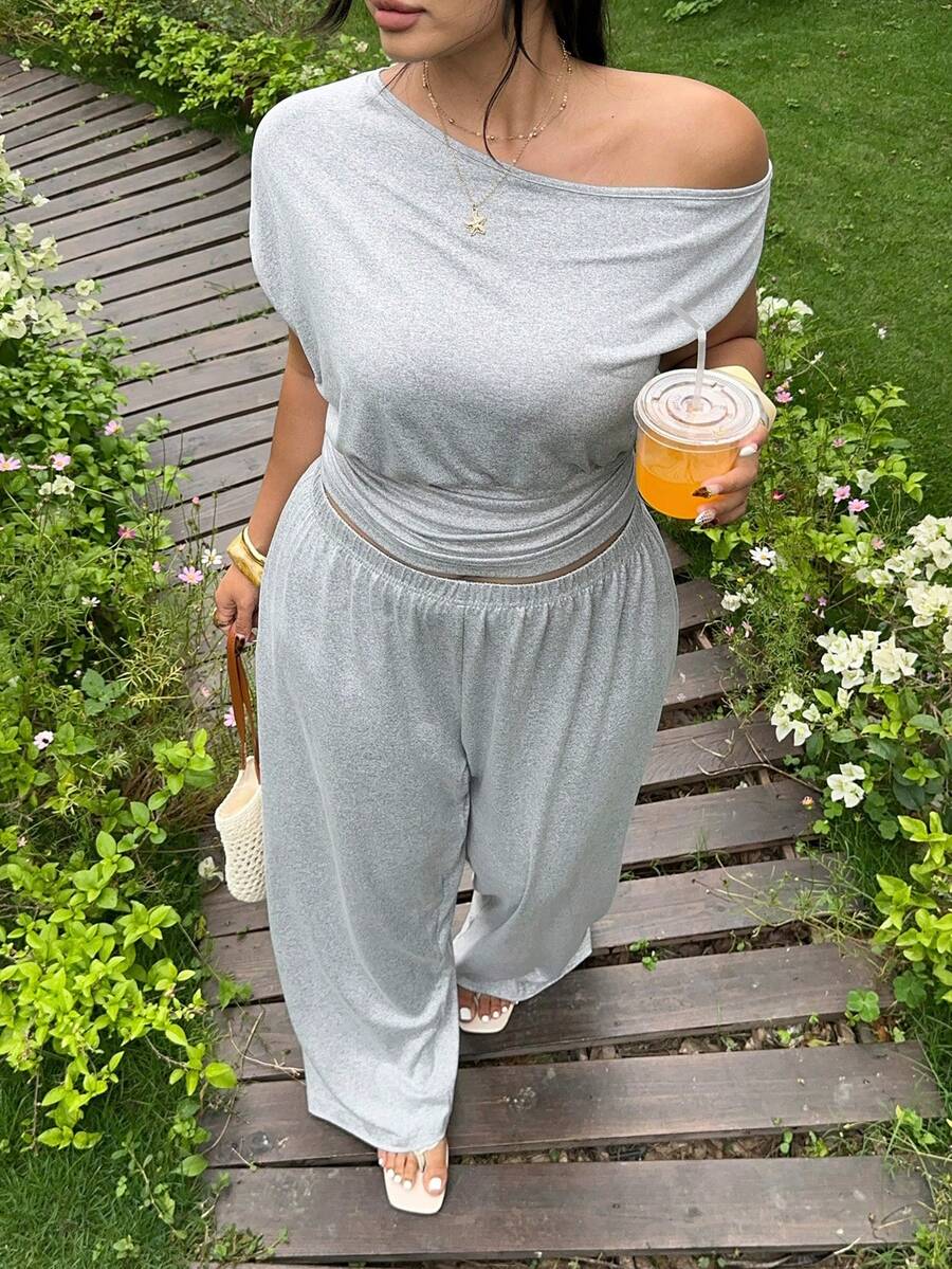 GalTyme 大码纯色不对称领上衣和松紧腰裤两件套 - 淺灰色 - 查看 1