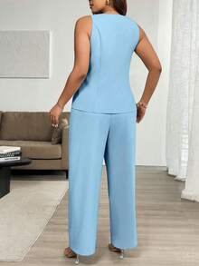 Vionelle Bộ đồ nữ cỡ lớn gồm áo cổ chữ V không tay với cúc hoa 3D và quần dài đến mắt cá chân. - Màu xanh nhạt - Xem 2