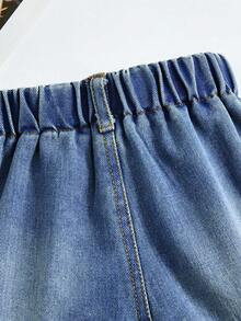 SHEIN Playful Pals 女嬰牛仔短褲，夏季新品，中洗藍色，甜美休閒度假時尚街頭可愛百搭簡約，全彈性腰圍百搭捲邊寬鬆牛仔短褲，柔軟舒適棉質牛仔無彈力日常出遊派對學校通勤，2026春夏新系列 - 中等水洗藍 - 查看 5