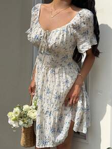 Serisse Women's Summer Vacation Style Blue Ditsy Floral Textured Puffy Sleeve Casual Short Dresses Spring Outfits For Women Summer Dresses For Women Spring Outfits For Women Vacation Outfits Woman Beach Outfits For Woman Spring Dresses For Women Easter Outfit Women Fairycore Romantic Wedding Season Clothing Everyday Clothing,Tea Party Dress,Summer Dresses For Women Flower Holiday Resort - Blue - View 5